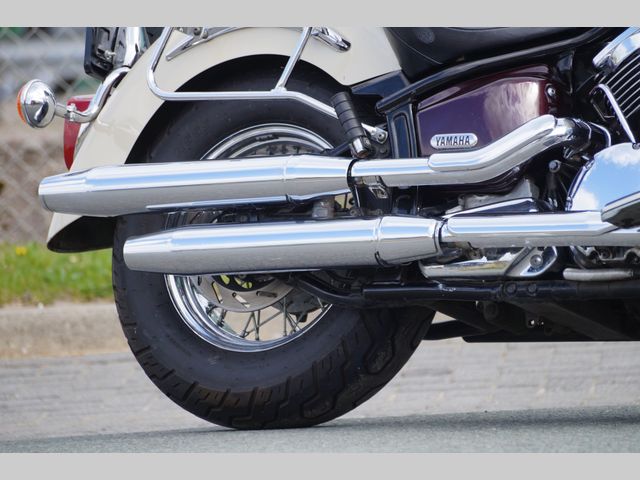 yamaha - xvs-1100-a-dragstar-classic