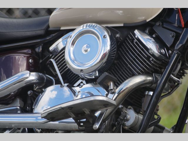 yamaha - xvs-1100-a-dragstar-classic