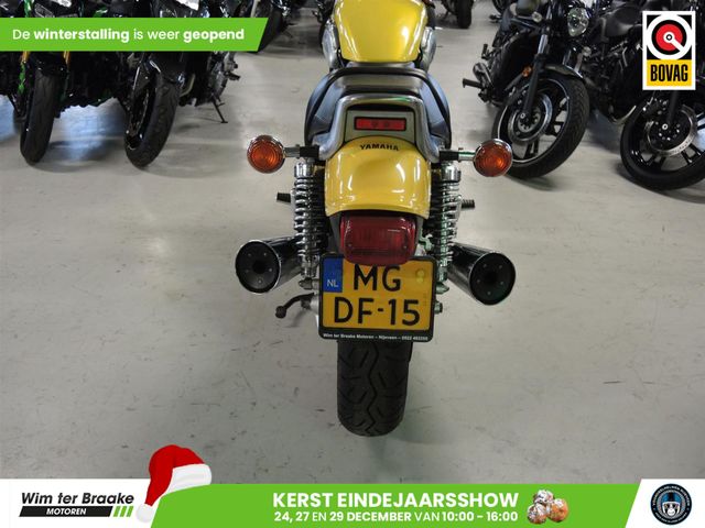 yamaha - vmx-1200-v-max