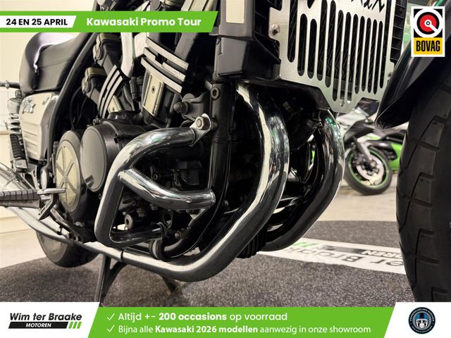 yamaha - vmx-1200-v-max