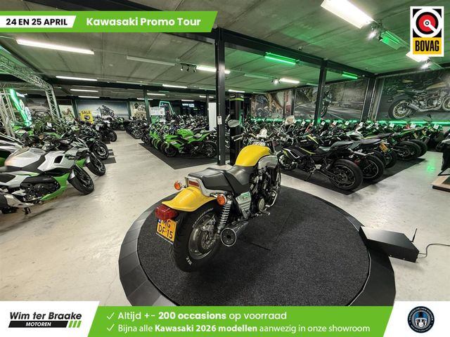 yamaha - vmx-1200-v-max