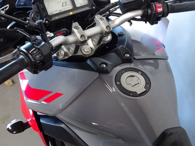 yamaha - tracer-900-abs