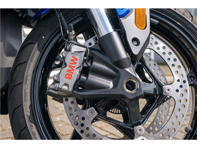 bmw - r-1300-r