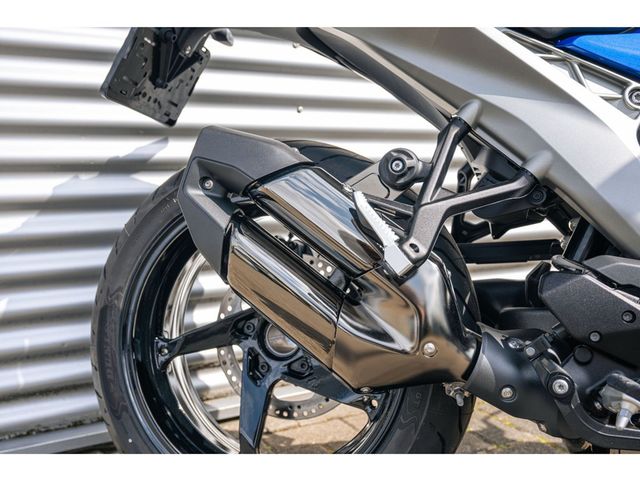 bmw - r-1300-r