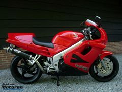 HONDA VFR 750 F