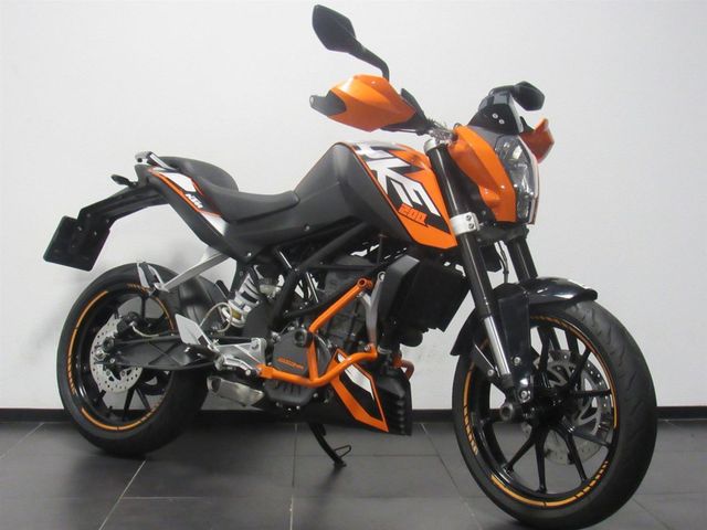 ktm - 200-duke