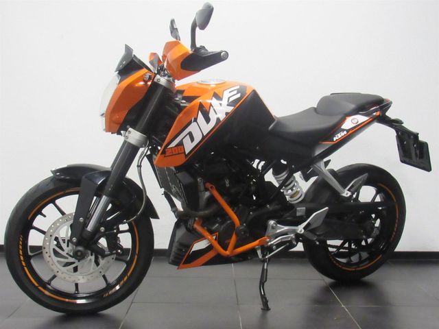 ktm - 200-duke