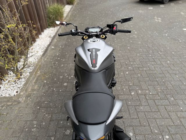 suzuki - gsx-s-1000-abs