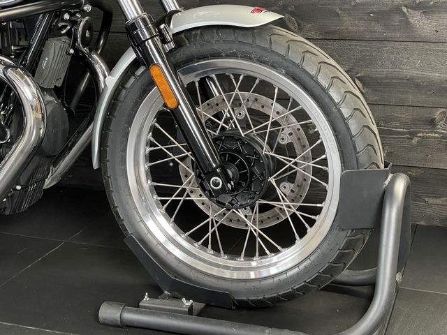 moto-guzzi - v-7-iii-special