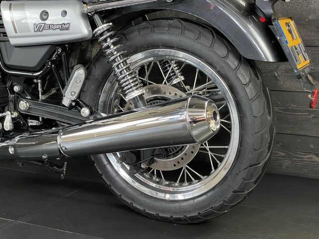 moto-guzzi - v-7-iii-special