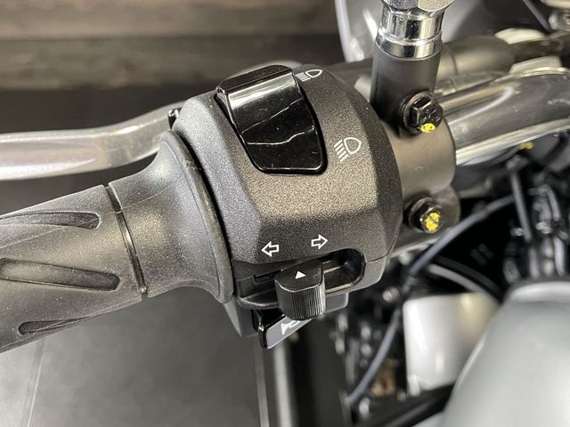 moto-guzzi - v-7-iii-special