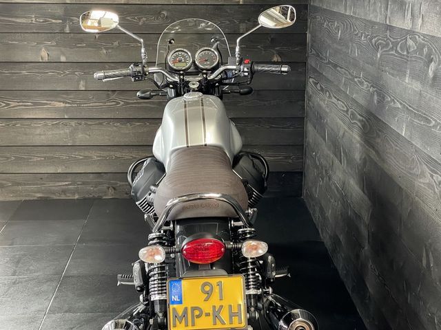 moto-guzzi - v-7-iii-special