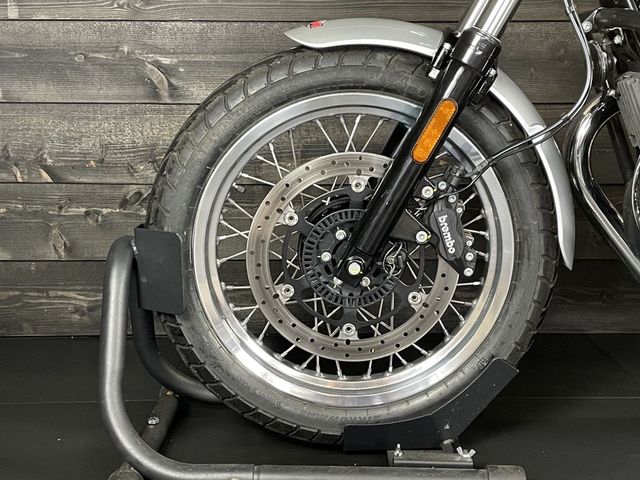 moto-guzzi - v-7-iii-special