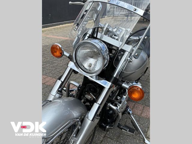 yamaha - xvs-650-dragstar