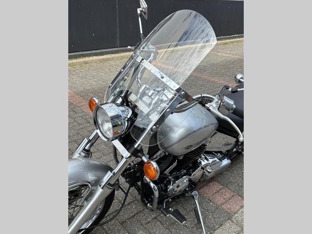 yamaha - xvs-650-dragstar