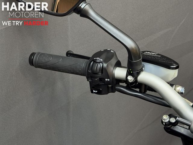 mv-agusta - brutale-800-rr-scs