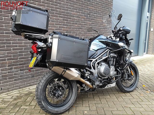 triumph - tiger-explorer-xca