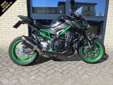 KAWASAKI Z900