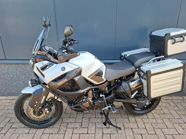 yamaha - xt-1200-z-super-tenere-abs