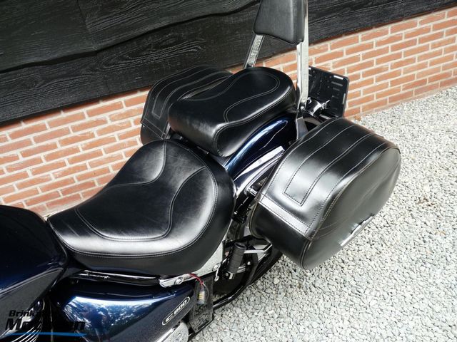 suzuki - vl-800-volusia