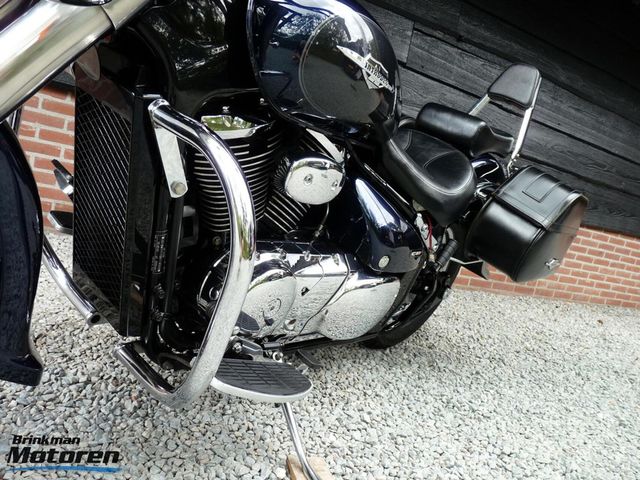 suzuki - vl-800-volusia