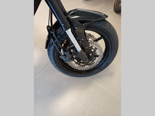 kawasaki - versys-650-abs