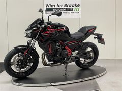 KAWASAKI Z650