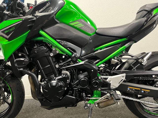 kawasaki - z900