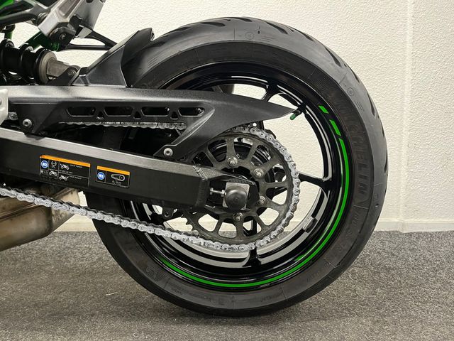 kawasaki - z900