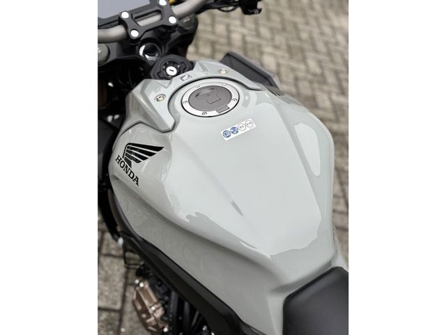 honda - cb-650-r-neo-sports-cafe