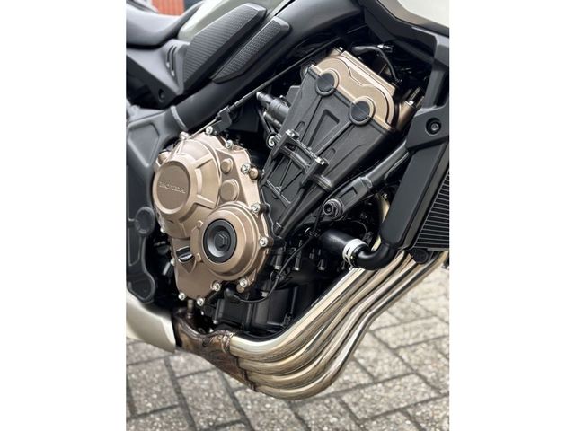 honda - cb-650-r-neo-sports-cafe