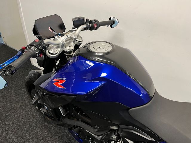 bmw - f-900-r