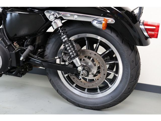 harley-davidson - sportster-roadster-xl-883