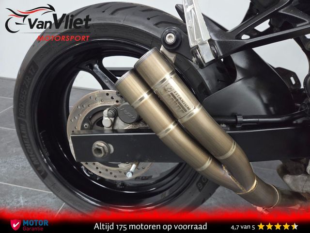 suzuki - gsr-750