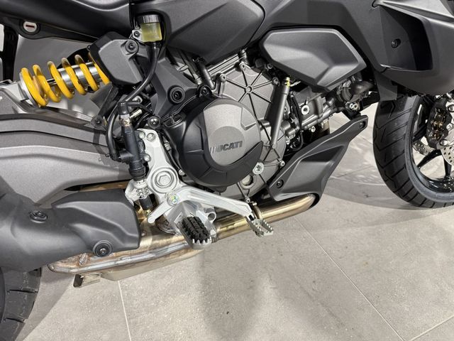 ducati - multistrada-v2-s