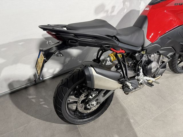 ducati - multistrada-v2-s