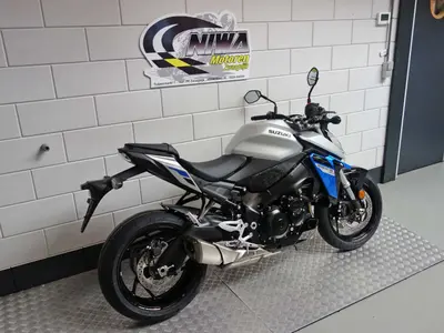 SUZUKI GSX-S 950 – foto 3
