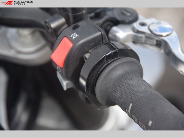 yamaha - fz-1
