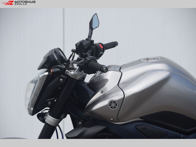 yamaha - fz-1