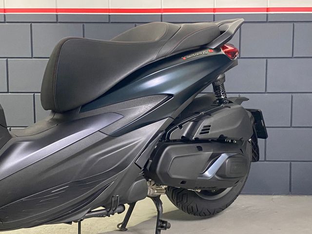 piaggio - beverly-400