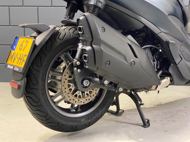 piaggio - beverly-400