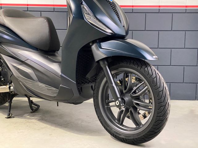 piaggio - beverly-400