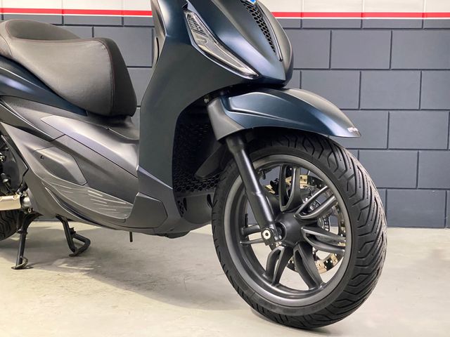 piaggio - beverly-400