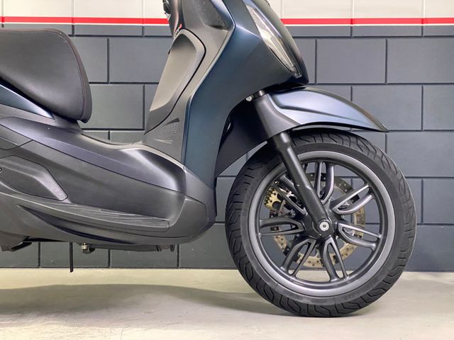 piaggio - beverly-400