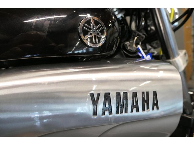 yamaha - vmx-1200-v-max