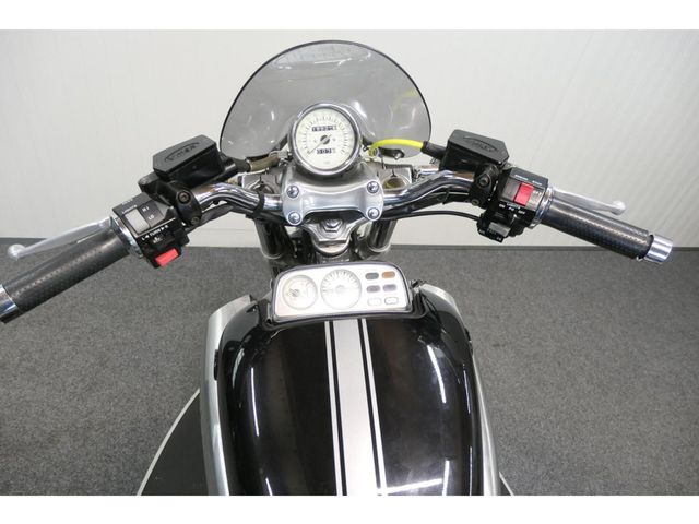 yamaha - vmx-1200-v-max