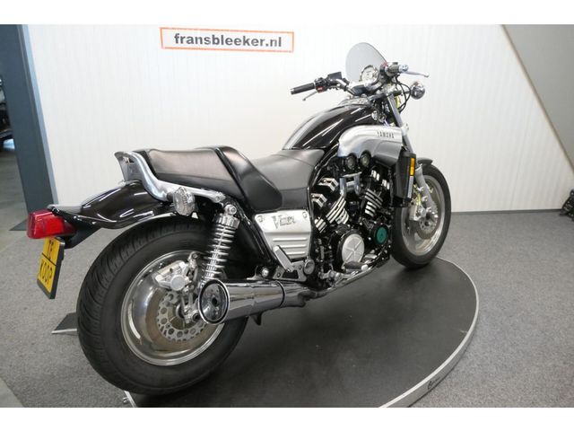 yamaha - vmx-1200-v-max