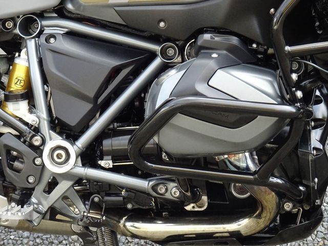 bmw - r-1250-gs-adventure