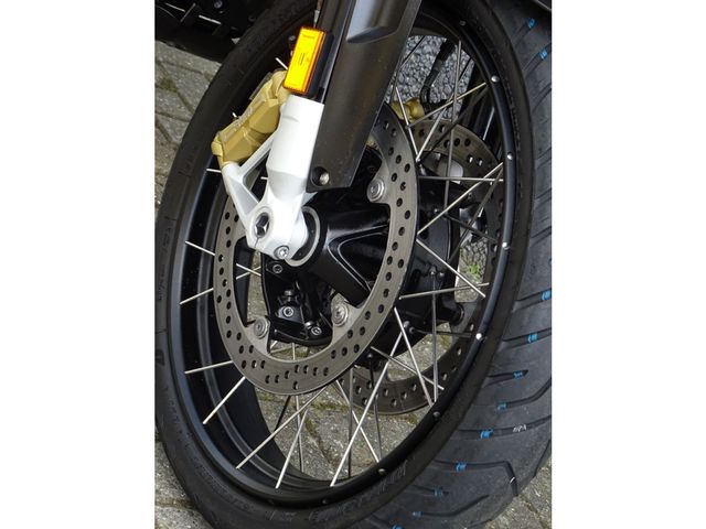 bmw - r-1250-gs-adventure