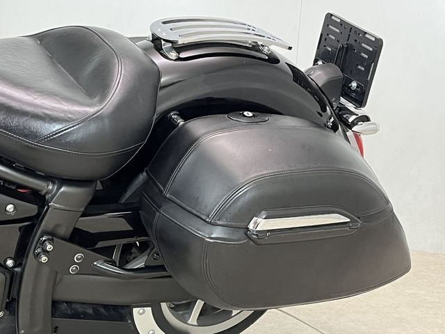 yamaha - xvs-1300-a-midnight-star